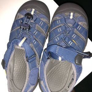 Keen Sandals size 2